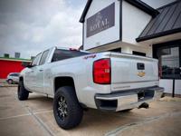 2019 Chevy Silverado 4x4 5.3L Clean Car Fax Soth Houston - Image 4