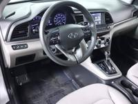 2019 Hyundai Elantra SEL Sedan 4D _Hyundai_ _Elantra_ _Sedan_ - Image 10