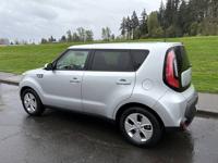 2015 Kia Soul 4DR Wagon 1.6L 4 Cyl Automatic 100,399miles AC/PWR Salem - Image 4