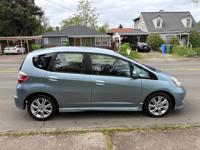 2011 Honda Fit 4DR Hatchback Automatic 1.5L 4 Cyl AC/PWR/Runs Great Salem - Image 10