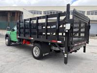 2019 FORD F 450 SD 4X4 DIESEL F450 FLATBED STAKEBED LIFTGATE 12 FT FLAT BED STAK + Cita auto Sales - Image 4