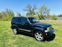 2011 Jeep Liberty Sport Jet 4x4 4dr SUV _Jeep_ _Liberty_ _Sedan_ - Image 4