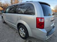 2010 DODGE GRAND CARAVAN ZION ILLINOIS - Image 7