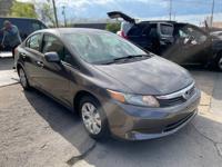 2012 HONDA CIVIC - FUEL EFFICIENT & GOOD MILEAGE!!! Nashville - Image 4