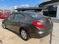 2012 HONDA CIVIC - FUEL EFFICIENT & GOOD MILEAGE!!! Nashville - Image 6
