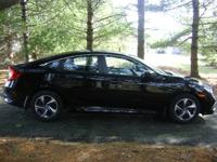 2020 Honda Civic ONLY 26000 MILES Trevor WI nearby Antioch IL - Image 4