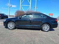 2014 VOLKSWAGEN JETTA WAUKEGAN, ILLINOIS - Image 5