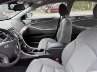 2014 Hyundai Sonata Hybrid Electric Base 4dr Sedan Sedan Universal Auto Sales - Image 8