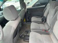 2008 Toyota Sienna 8-Passenger Minivan! Edmond @ Legacy Auto - Image 6