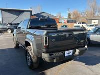 2018 Chevrolet Colorado Crew Cab 4x4 4WD Chevy Truck ZR2 Pickup 4D 5 f One Stop Motors - Image 5