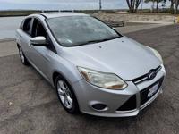 2014 Ford Focus SE "low 112k miles" W 18th st. ste F National City - Image 5