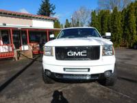 2012 GMC Sierra 2500HD Denali pickup Summit White CALL 503-836-3777 FOR AVAILABILITY - Image 4