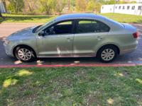 2011 Volkswagen Jetta S 5-spd manual Huntington valley / N.E. Philadelphia - Image 5