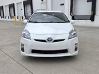2010 Toyota Prius Hybrid Excellent cond. Only 90K Miles. Portland - Image 3
