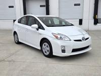 2010 Toyota Prius Hybrid Excellent cond. Only 90K Miles. Portland - Image 4