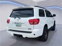 2016 Toyota Sequoia 4x4 4WD SR5 SUV Escondido Auto Super Center - Image 7