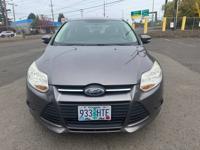 ***2014 Ford Focus SE Hatchback*** 27/37MPG - Heated Seats Tigard - Image 7