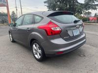 ***2014 Ford Focus SE Hatchback*** 27/37MPG - Heated Seats Tigard - Image 8