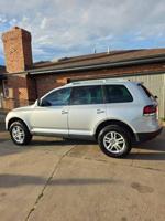 2008 Volkswagen Touareg 2 Aurora - Image 5