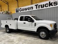 2017 Ford F350 DRW XL Extended Cab 4wd Utility Bed Mid TN