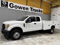 2017 Ford F350 DRW XL Extended Cab 4wd Utility Bed Mid TN - Image 3