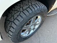 2007 Cadillac Escalade AWD — ONLY 93K MILES • FULLY LOADED Escalade in Beaverton - Image 10