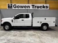 2020 Ford F250 XL Extended Cab 4wd Utility Bed Mid TN - Image 5