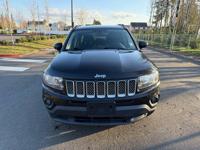 2015 Jeep Compass with 130,500 miles. Salem - Image 7