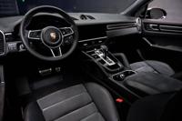 2023 Porsche Cayenne GTS Coupe Call Now - Image 7