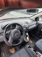 2011 mazda2 city of atlanta - Image 8