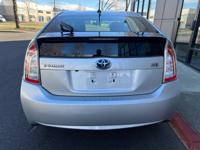 2012 Toyota Prius Hybrid * Only 103K Miles , Clean Title* Financing Available - Image 5
