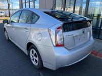 2012 Toyota Prius Hybrid * Only 103K Miles , Clean Title* Financing Available - Image 6