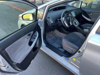 2012 Toyota Prius Hybrid * Only 103K Miles , Clean Title* Financing Available - Image 7