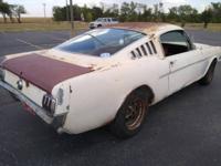 1965 FORD MUSTANG FASTBACK 289 - Needs Some Work - MAKE AN OFFER Portland, Oregon - Image 5