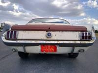 1965 FORD MUSTANG FASTBACK 289 - Needs Some Work - MAKE AN OFFER Portland, Oregon - Image 9