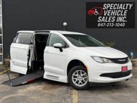 2022 Chrysler Voyager Wheelchair Accessible Mobility Van Skokie - Image 4