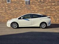 2018 Toyota Prius Four Touring - Navigation - Sunroof - Backup Came northwest suburbs - Image 7