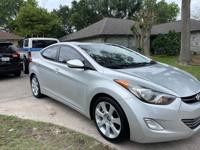 HYUNDAI ELANTRA LIMITED 1 OWNER - Image 7