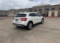 2015 Mercedes-Benz GLA 250 4MATIC (All Wheel Drive) Houston/Katy - Image 4