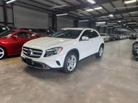2015 Mercedes-Benz GLA 250 4MATIC (All Wheel Drive) Houston/Katy - Image 6