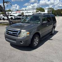 2011 Ford Expedition - FINANCING AVAILABLE! - Dealmaker Auto Sales - DEALMAKER AUTO SALES - - Image 2