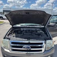 2011 Ford Expedition - FINANCING AVAILABLE! - Dealmaker Auto Sales - DEALMAKER AUTO SALES - - Image 7