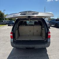 2011 Ford Expedition - FINANCING AVAILABLE! - Dealmaker Auto Sales - DEALMAKER AUTO SALES - - Image 8