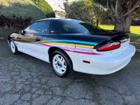 1993 Chevrolet Camaro Z/28 Indy 500 Pace Car 1of 645 Produced 5k miles Lynnwood 425-439-1127 - Image 4