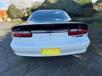 1993 Chevrolet Camaro Z/28 Indy 500 Pace Car 1of 645 Produced 5k miles Lynnwood 425-439-1127 - Image 5