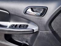 2017 Dodge Journey Crossroad suv Vice White CALL 720-307-6446 FOR AVAILABILITY - Image 7