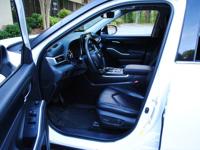 2020 Toyota Highlander XLE w/ Navigation Captain Chairs Atlanta - Image 8