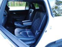 2020 Toyota Highlander XLE w/ Navigation Captain Chairs Atlanta - Image 10