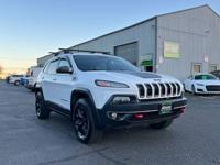 💥CLEAN 2018 Jeep Cherokee Trailhawk 4X4 PANORAMIC ROOF REAR LOCKER💥 South Salem - Image 7