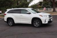 2017 Toyota Highlander Hybrid AWD All Wheel Drive Electric XLE SUV Victory Motors of Colorado - Image 3